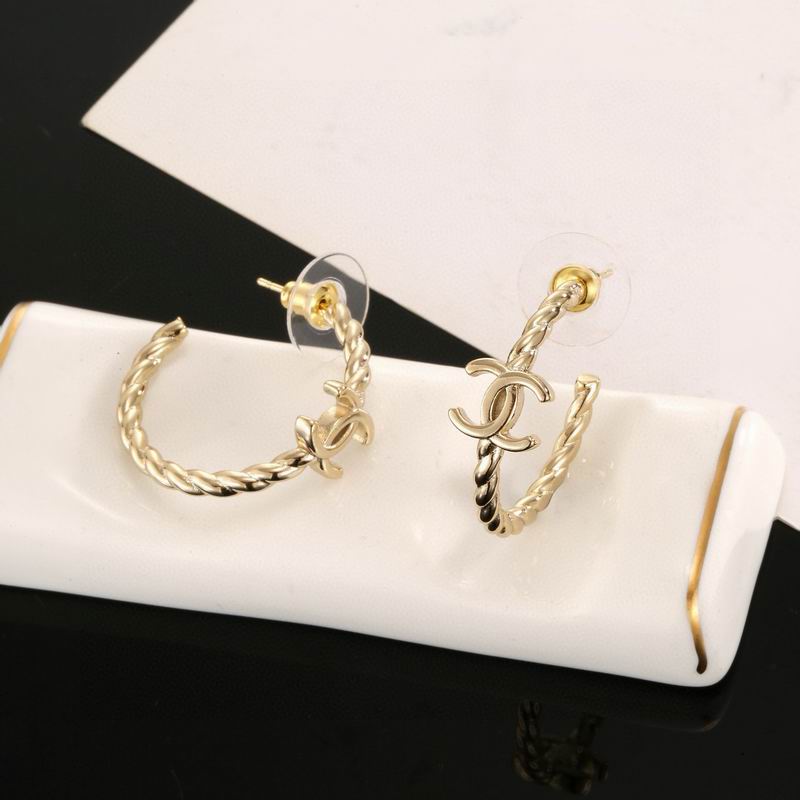 Chanel Earring 03yxs14